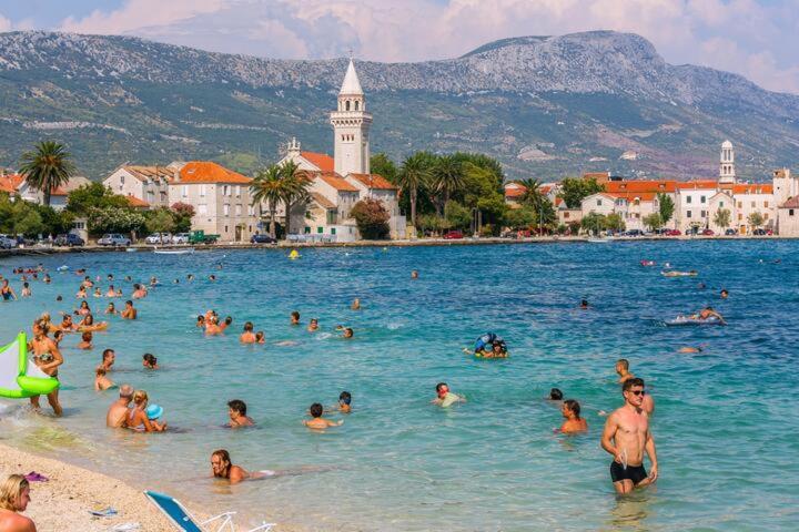 Rooftop New Castel 2023 Kaštela المظهر الخارجي الصورة