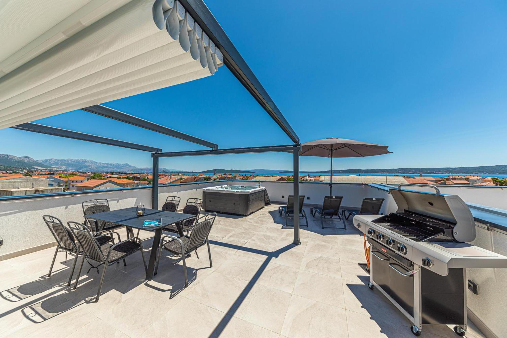 Rooftop New Castel 2023 Kaštela المظهر الخارجي الصورة